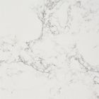 As veias gredosas de pedra da ilha de cozinha de quartzo de 3200*1600 Carrara encaixaram