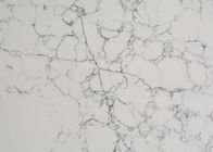 Resistência branca de superfície do risco da pedra de quartzo do sólido para a parte superior/tampo da mesa do trabalho