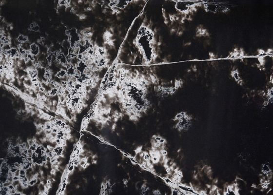 pedra de quartzo calacatta preta