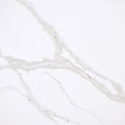 Pedra branca de quartzo de Calacatta do teste padrão do floco de neve com bancada da cozinha